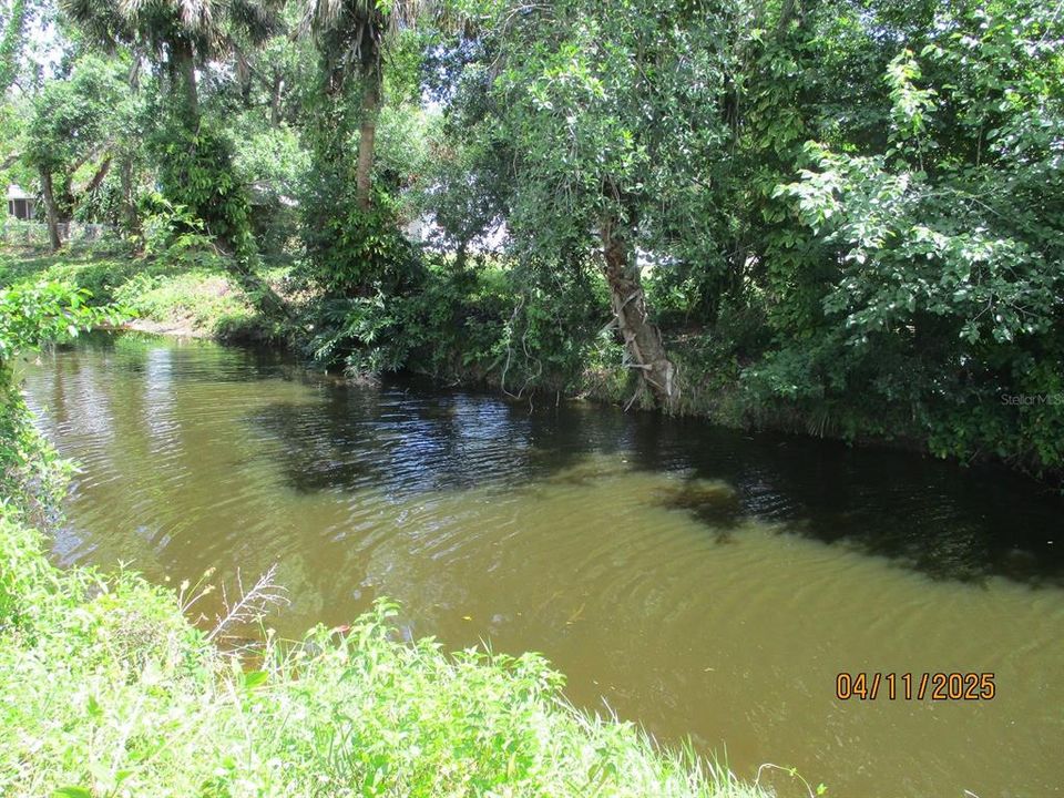 На продажу: $340,000 (4 спален, 2 ванн, 1740 Квадратных фут)