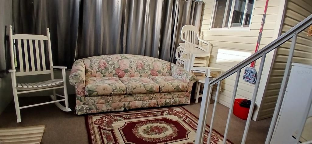 For Sale: $129,500 (2 beds, 2 baths, 960 Square Feet)