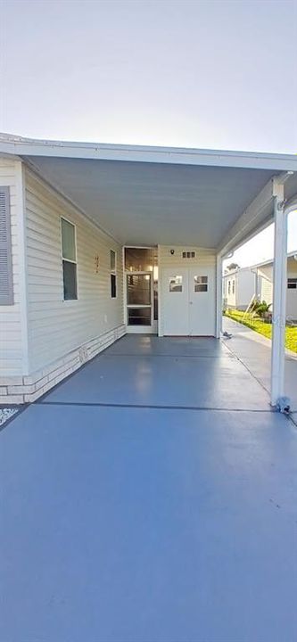 For Sale: $129,500 (2 beds, 2 baths, 960 Square Feet)