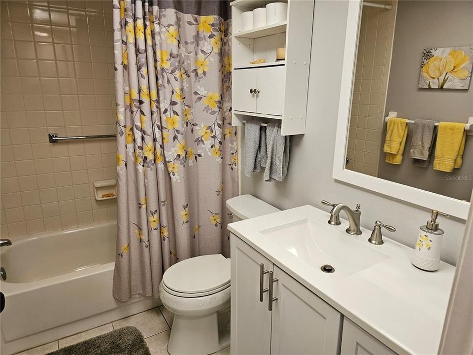 En Venta: $99,900 (2 camas, 2 baños, 1050 Pies cuadrados)