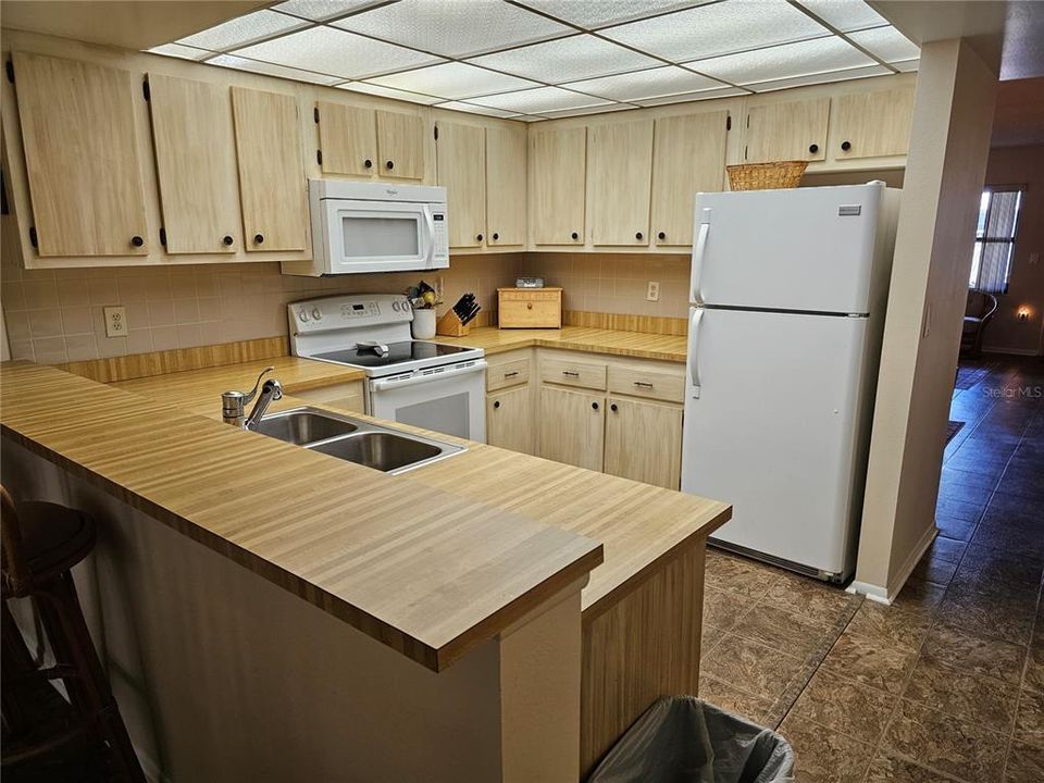 En Venta: $99,900 (2 camas, 2 baños, 1050 Pies cuadrados)