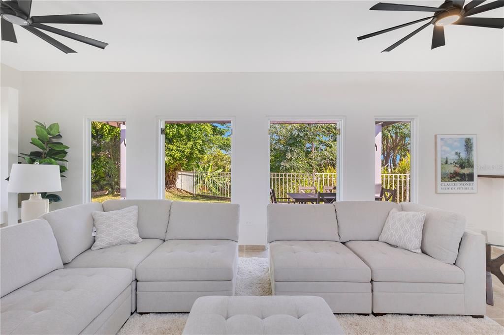 Active With Contract: $675,000 (3 beds, 2 baths, 1700 Square Feet)