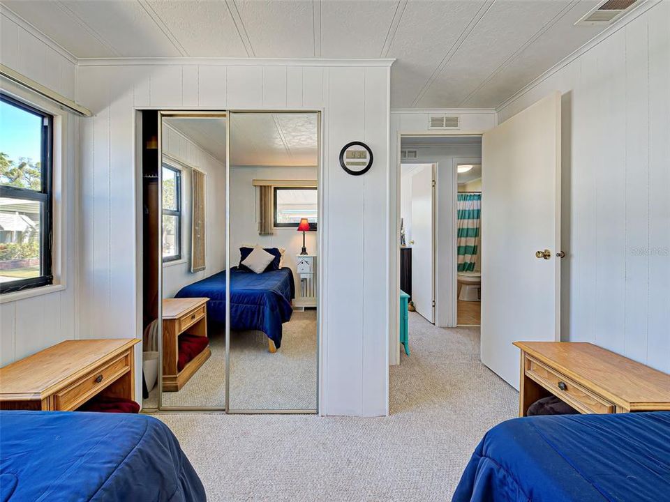 For Sale: $190,000 (3 beds, 2 baths, 1248 Square Feet)