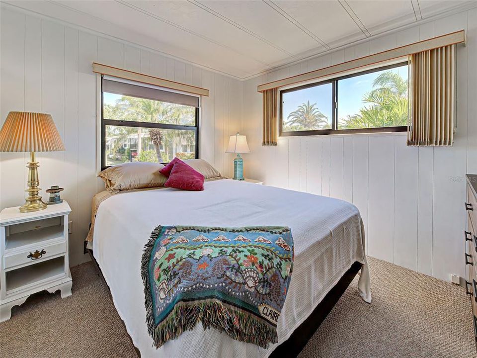 For Sale: $190,000 (3 beds, 2 baths, 1248 Square Feet)