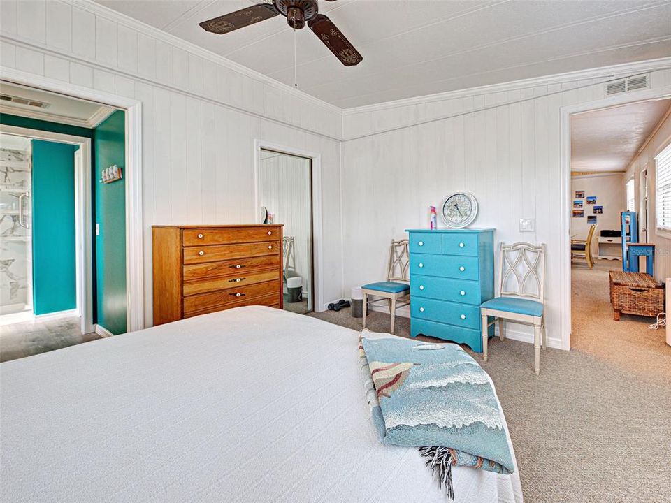 For Sale: $190,000 (3 beds, 2 baths, 1248 Square Feet)