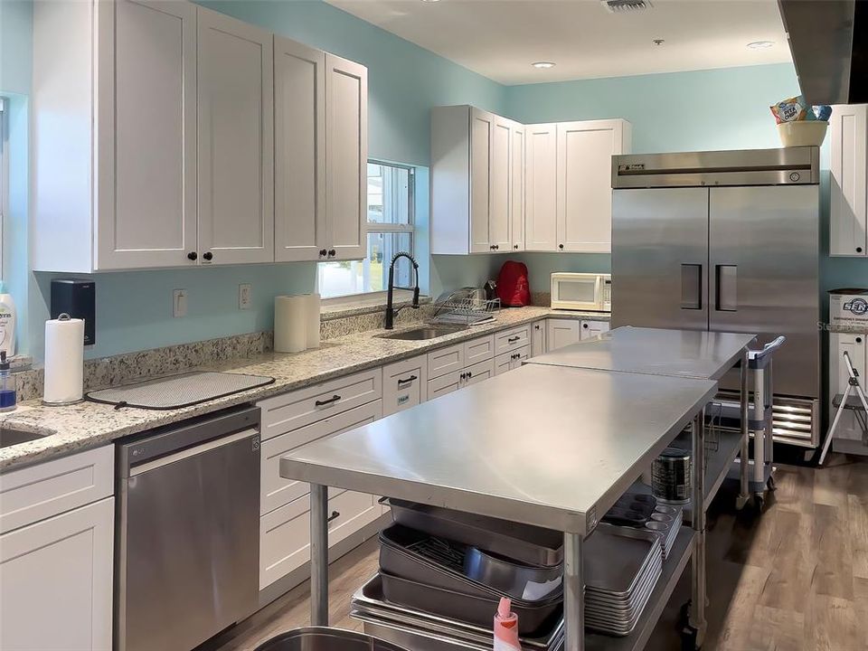 For Sale: $190,000 (3 beds, 2 baths, 1248 Square Feet)