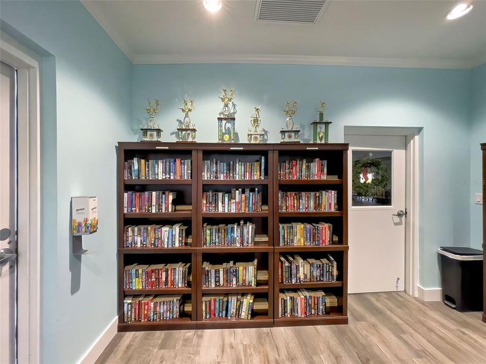 For Sale: $190,000 (3 beds, 2 baths, 1248 Square Feet)