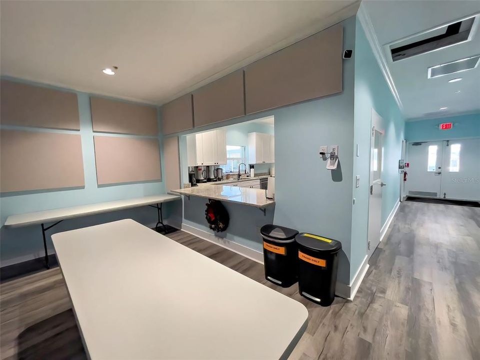 For Sale: $190,000 (3 beds, 2 baths, 1248 Square Feet)