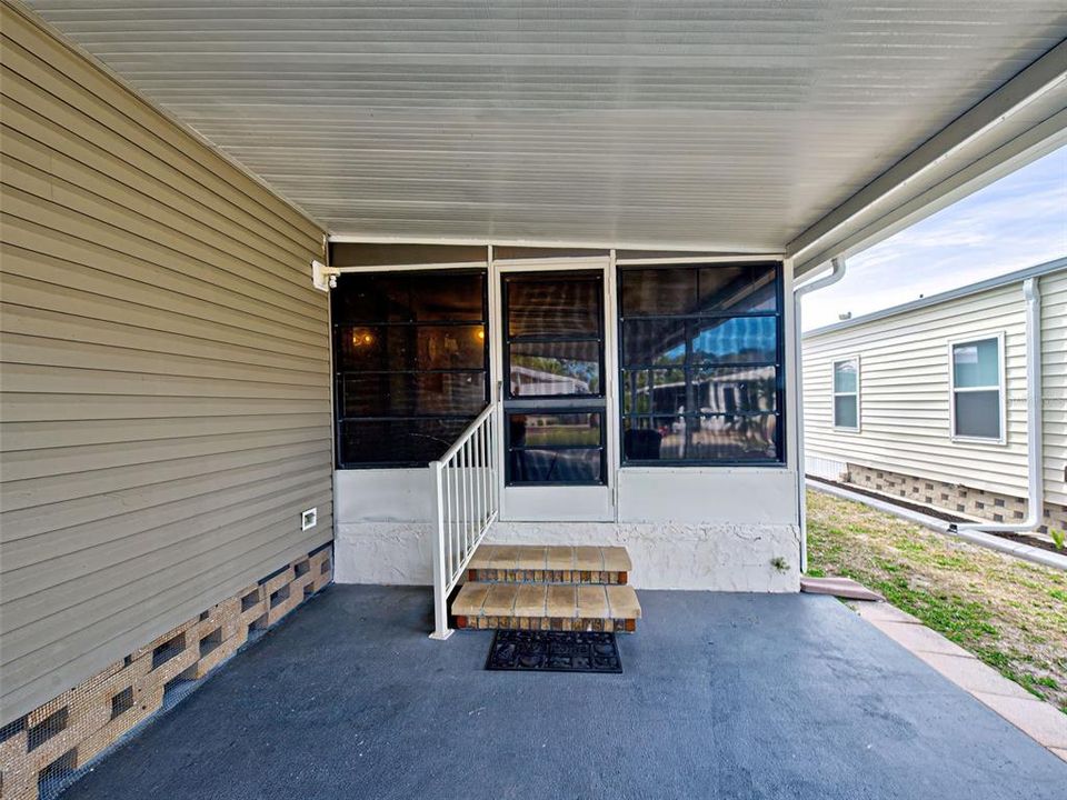 For Sale: $190,000 (3 beds, 2 baths, 1248 Square Feet)