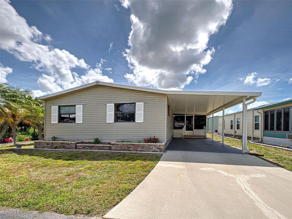 For Sale: $190,000 (3 beds, 2 baths, 1248 Square Feet)