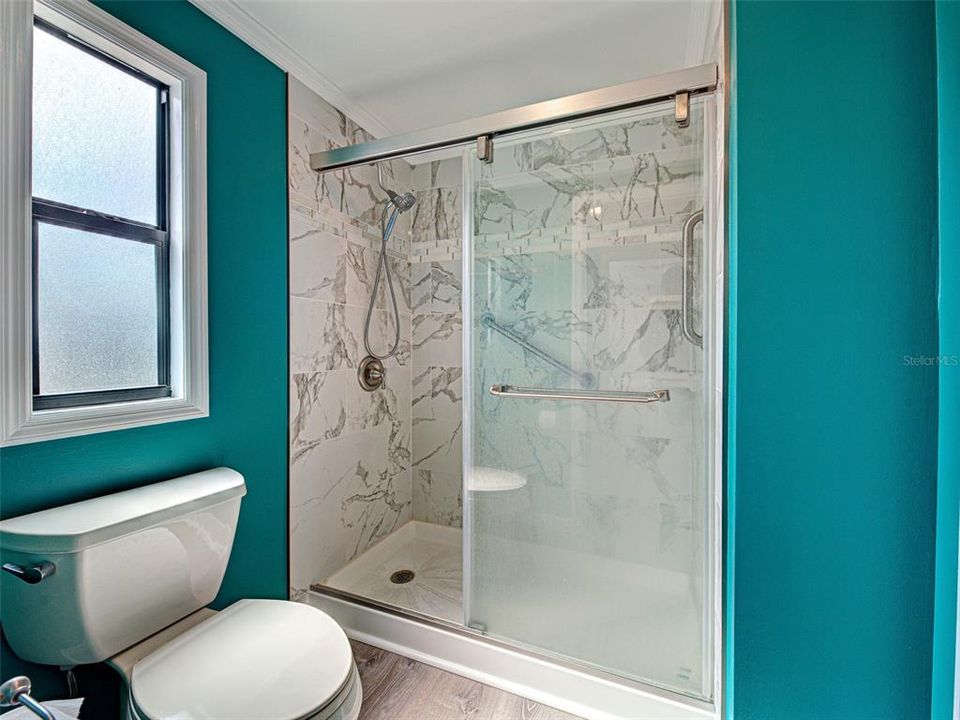 For Sale: $190,000 (3 beds, 2 baths, 1248 Square Feet)