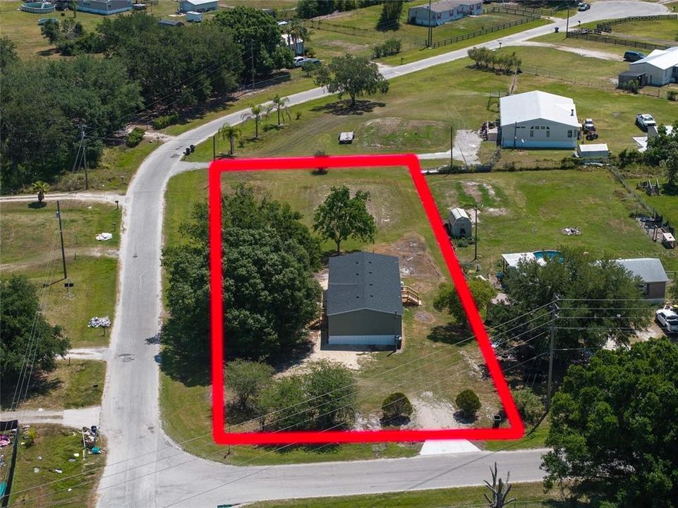 Active With Contract: $259,900 (3 beds, 2 baths, 1456 Square Feet)