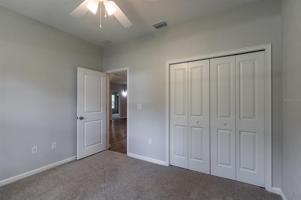 待售: $260,000 (3 贝兹, 2 浴室, 1189 平方英尺)