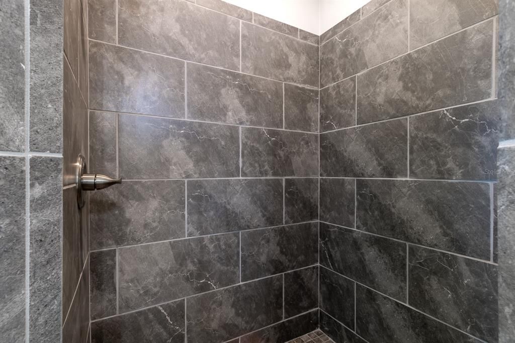 待售: $260,000 (3 贝兹, 2 浴室, 1189 平方英尺)