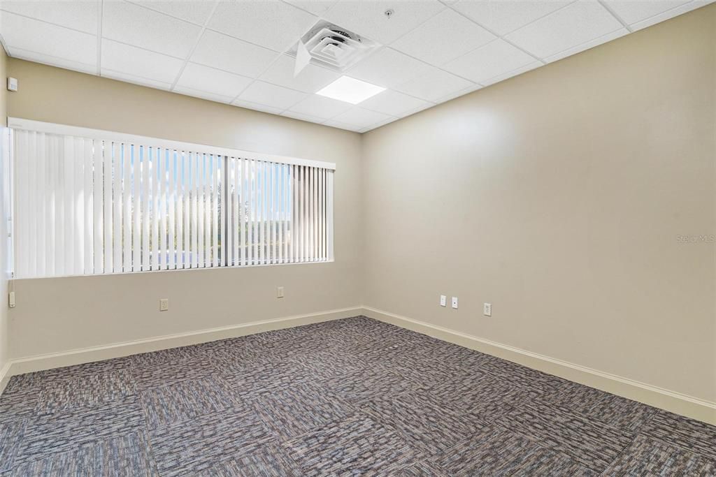 На продажу: $2,900,000 (0 спален, 0 ванн, 16194 Квадратных фут)