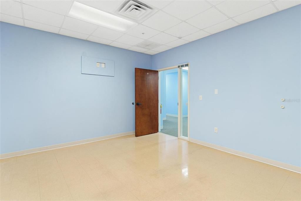 На продажу: $2,900,000 (0 спален, 0 ванн, 16194 Квадратных фут)