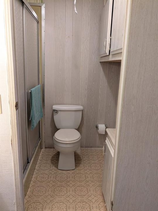 For Sale: $100,000 (2 beds, 2 baths, 1152 Square Feet)