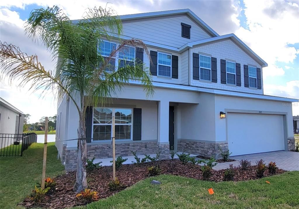 Recently Rented: $2,975 (4 beds, 3 baths, 2748 Square Feet)