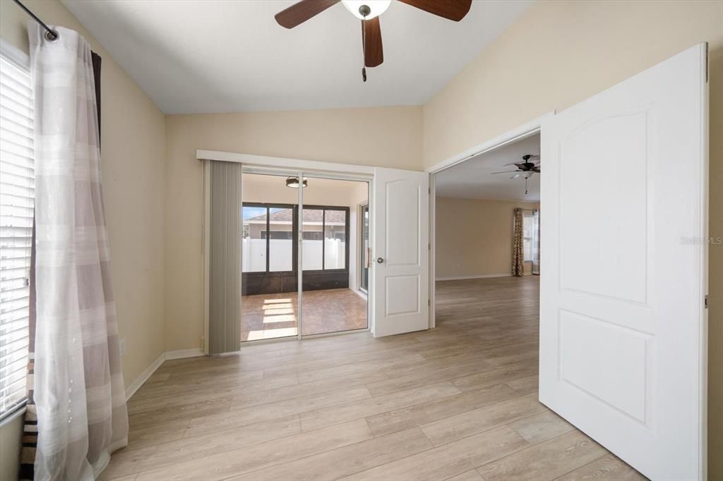 For Sale: $345,000 (3 beds, 2 baths, 2062 Square Feet)