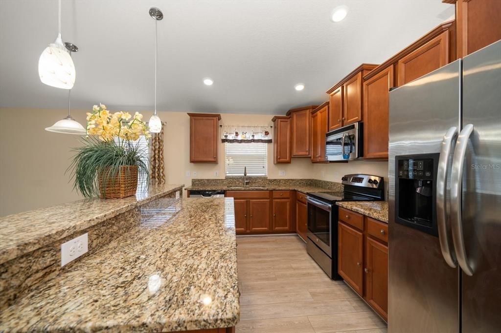 For Sale: $345,000 (3 beds, 2 baths, 2062 Square Feet)