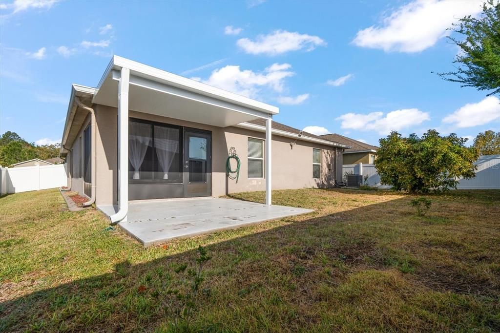 For Sale: $345,000 (3 beds, 2 baths, 2062 Square Feet)