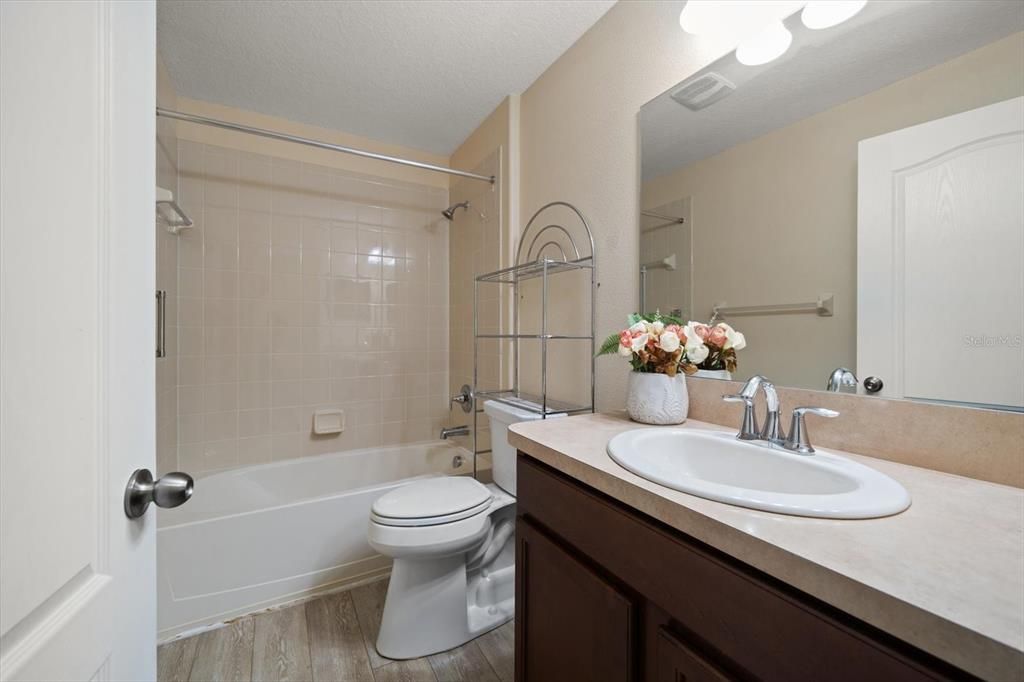 For Sale: $345,000 (3 beds, 2 baths, 2062 Square Feet)