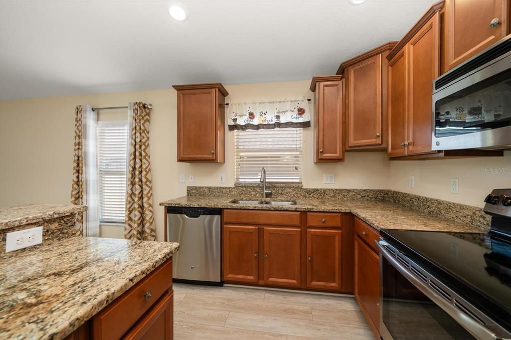 For Sale: $345,000 (3 beds, 2 baths, 2062 Square Feet)