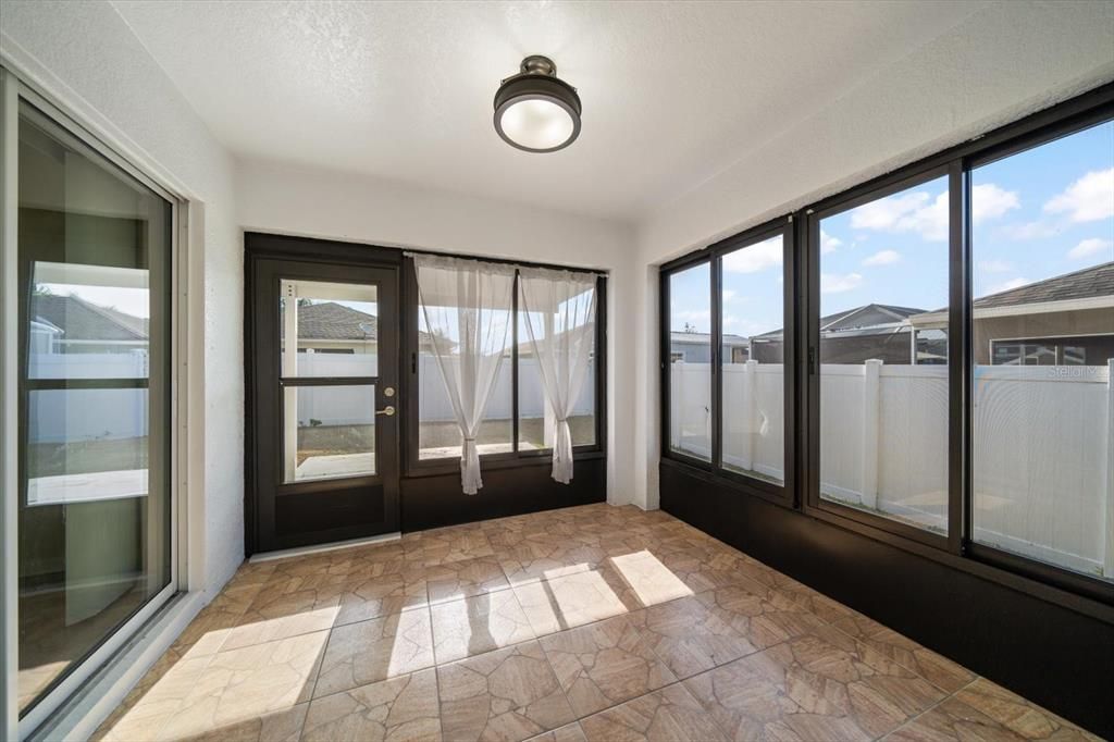 For Sale: $345,000 (3 beds, 2 baths, 2062 Square Feet)