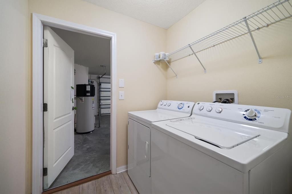 For Sale: $345,000 (3 beds, 2 baths, 2062 Square Feet)