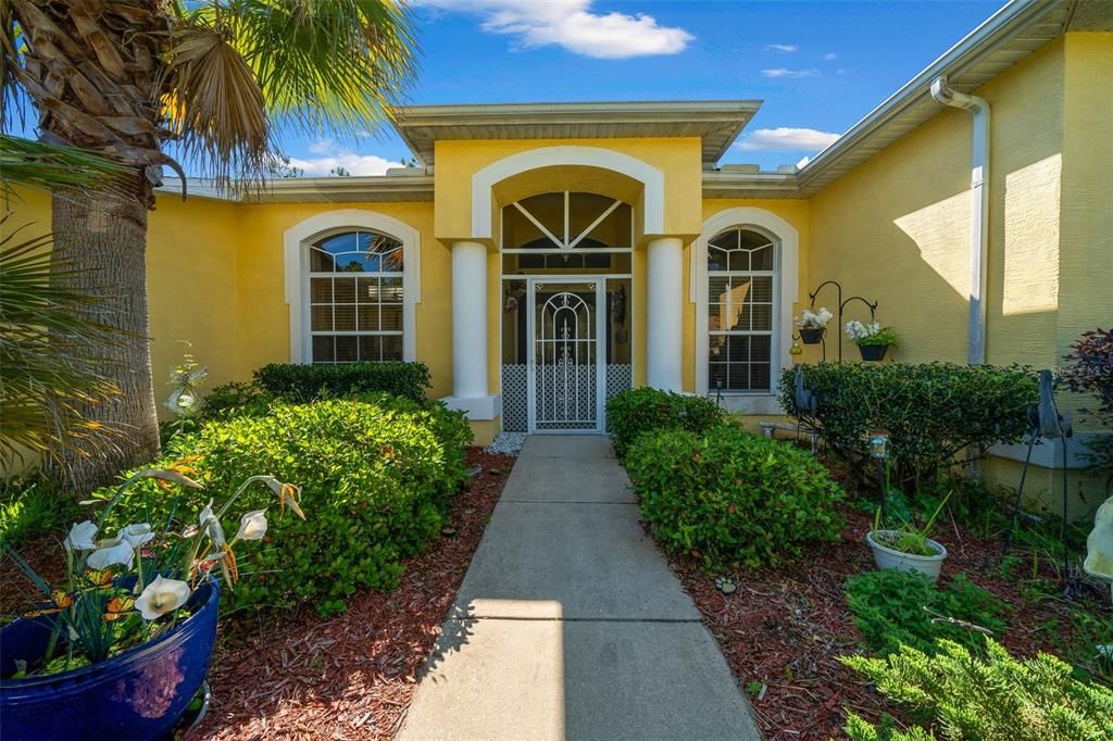 For Sale: $439,700 (3 beds, 2 baths, 1838 Square Feet)