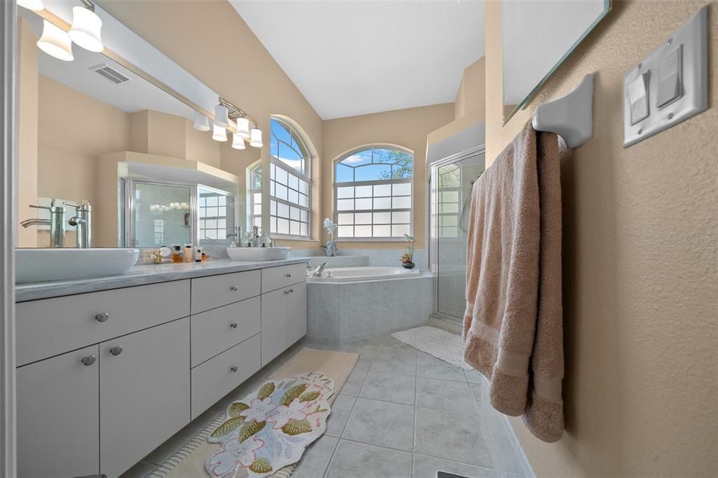 For Sale: $439,700 (3 beds, 2 baths, 1838 Square Feet)