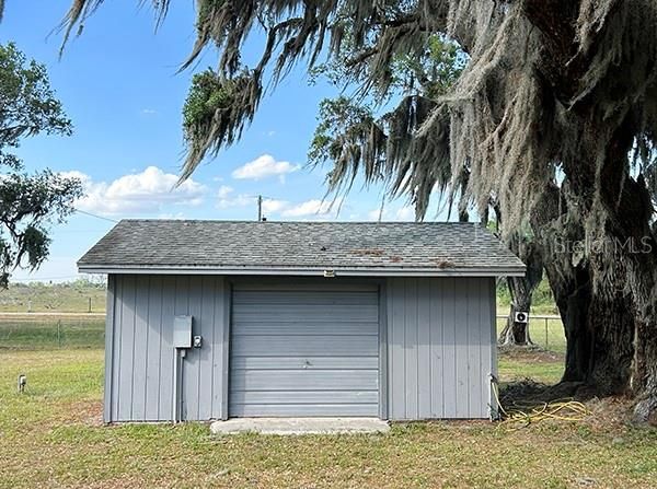 En Venta: $3,785,500 (4 camas, 1 baños, 2437 Pies cuadrados)