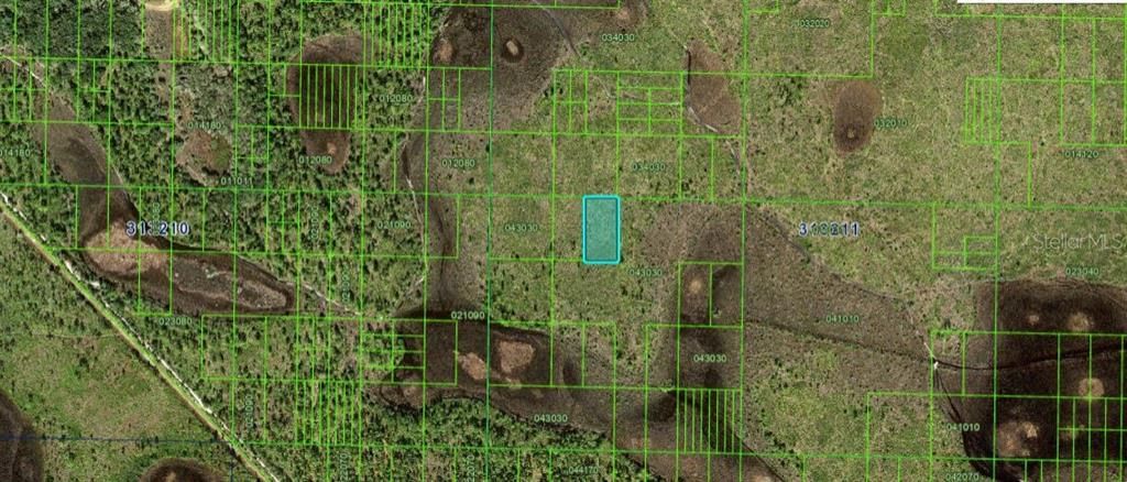 待售: $49,000 (1.26 acres)