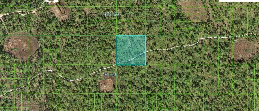 На продажу: $59,000 (2.52 acres)