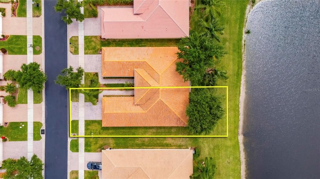 На продажу: $255,000 (2 спален, 2 ванн, 1291 Квадратных фут)