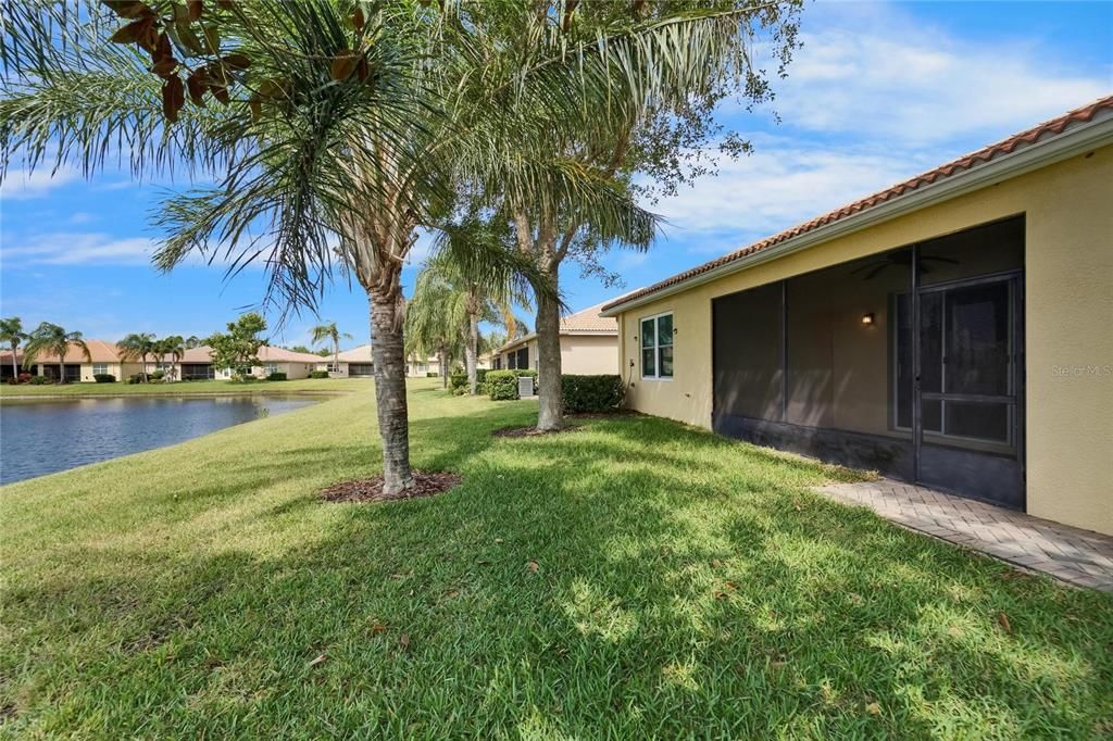 На продажу: $255,000 (2 спален, 2 ванн, 1291 Квадратных фут)