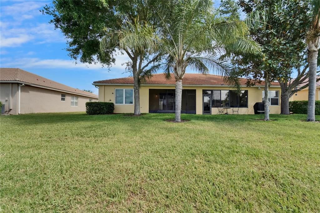 На продажу: $255,000 (2 спален, 2 ванн, 1291 Квадратных фут)