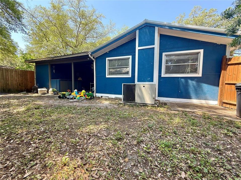 For Sale: $146,000 (3 beds, 1 baths, 1100 Square Feet)