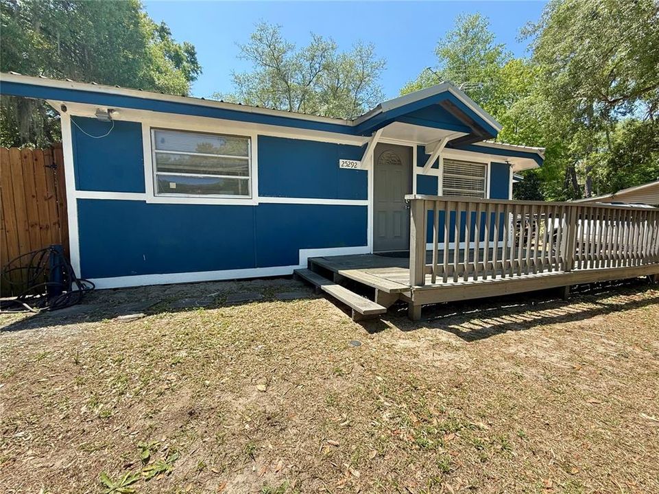 For Sale: $146,000 (3 beds, 1 baths, 1100 Square Feet)