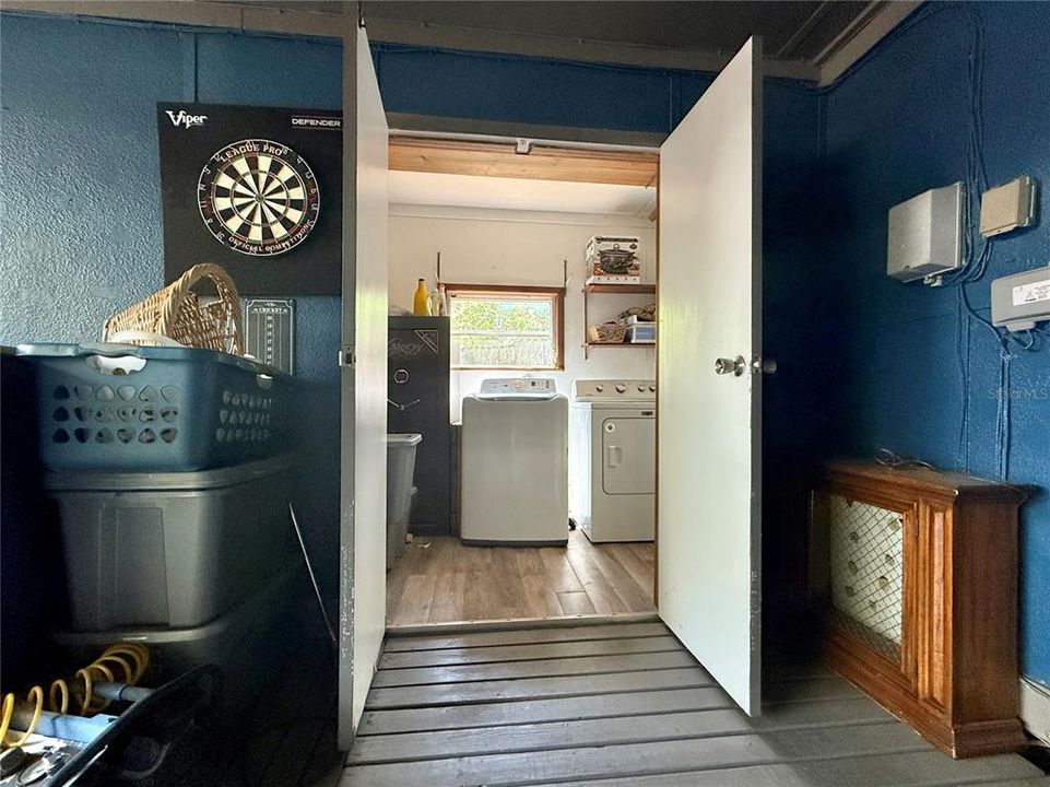 For Sale: $146,000 (3 beds, 1 baths, 1100 Square Feet)