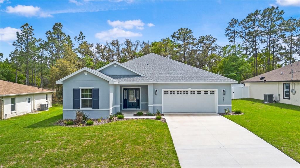 Под контрактом: $299,827 (3 спален, 2 ванн, 1803 Квадратных фут)