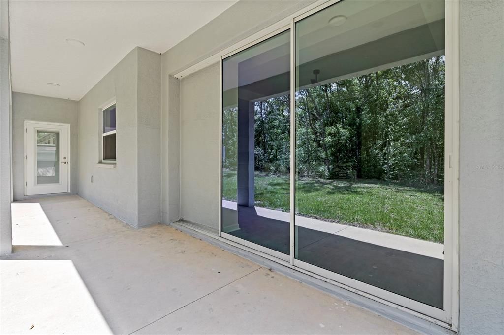 Под контрактом: $299,827 (3 спален, 2 ванн, 1803 Квадратных фут)