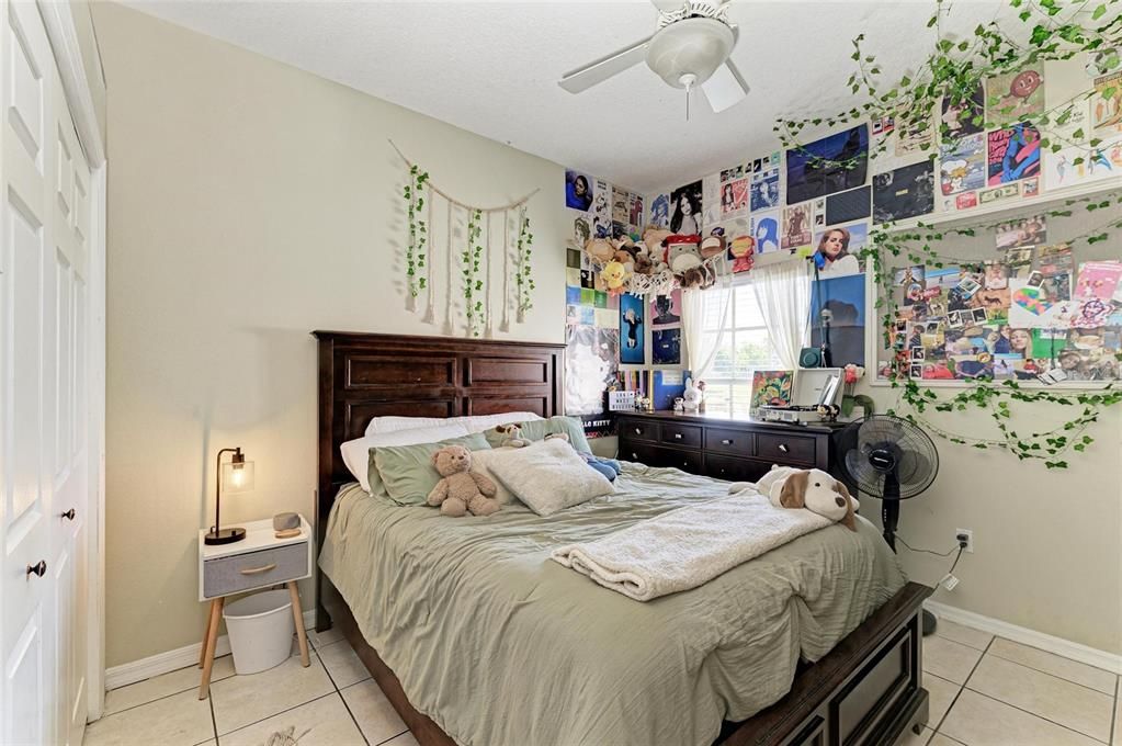 Под контрактом: $778,999 (3 спален, 2 ванн, 2785 Квадратных фут)