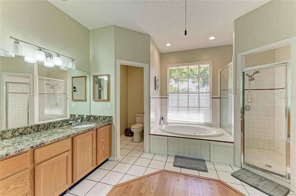 Под контрактом: $778,999 (3 спален, 2 ванн, 2785 Квадратных фут)