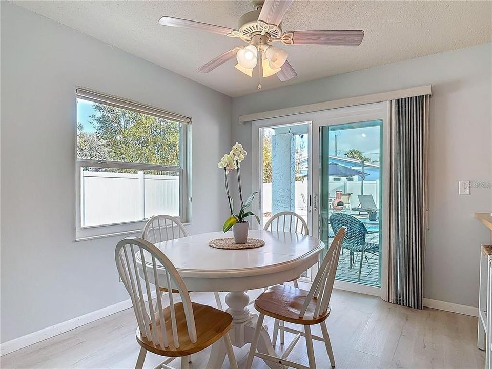 Active With Contract: $961,000 (4 beds, 2 baths, 2400 Square Feet)