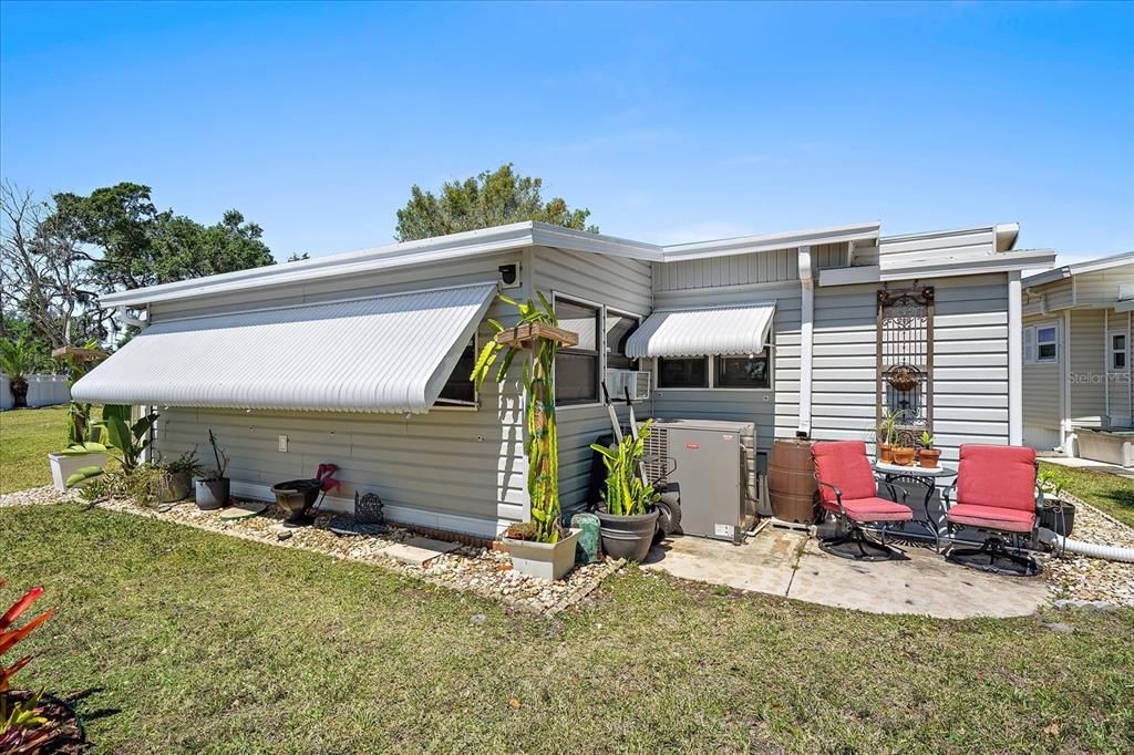 Activo con contrato: $169,900 (2 camas, 2 baños, 912 Pies cuadrados)