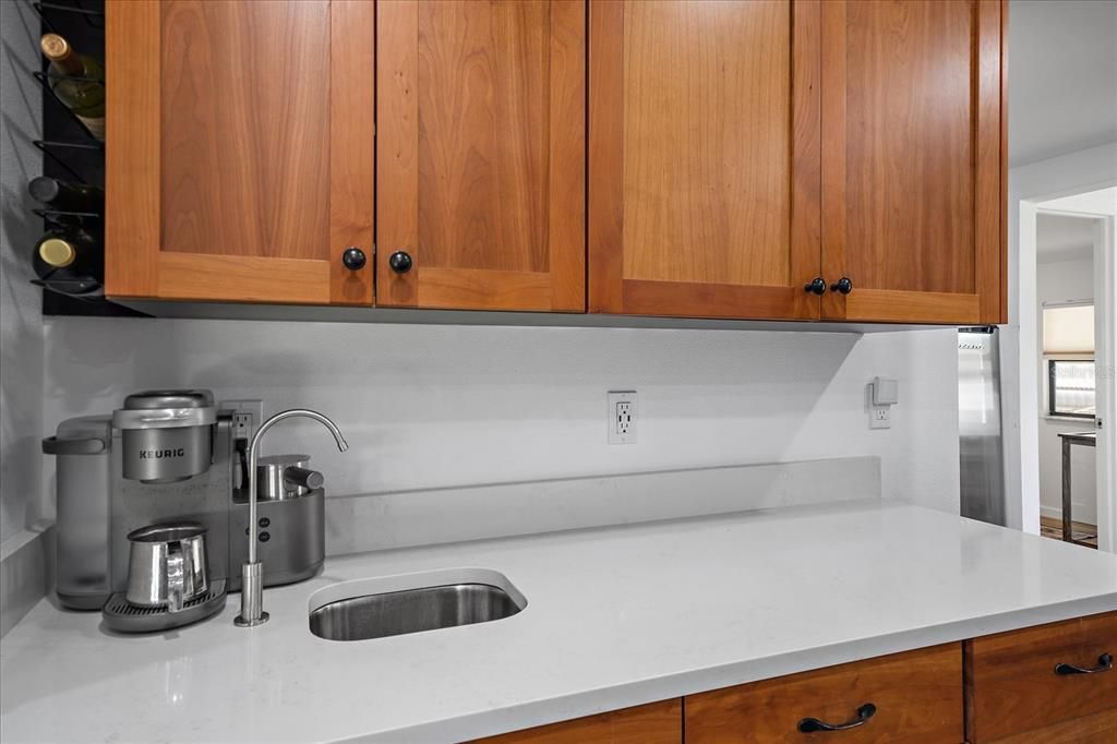 Activo con contrato: $169,900 (2 camas, 2 baños, 912 Pies cuadrados)