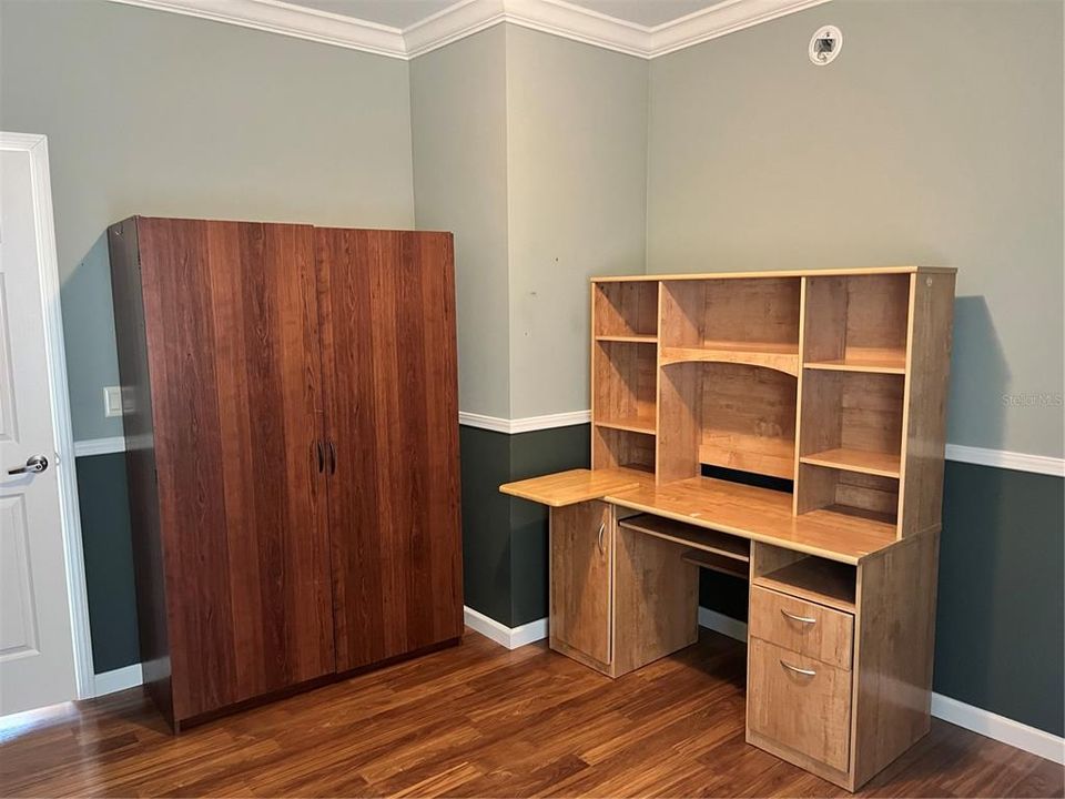 Active With Contract: $235,000 (2 beds, 2 baths, 1527 Square Feet)