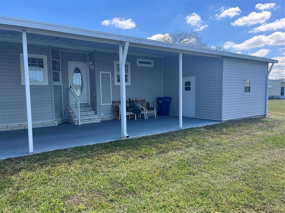 Active With Contract: $235,000 (2 beds, 2 baths, 1527 Square Feet)