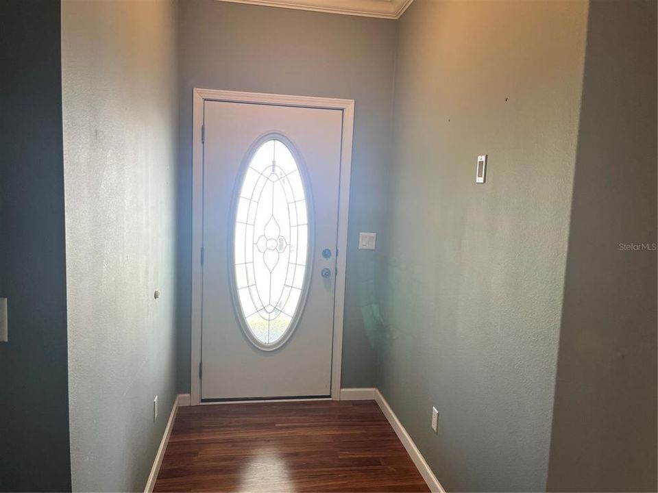 Active With Contract: $235,000 (2 beds, 2 baths, 1527 Square Feet)